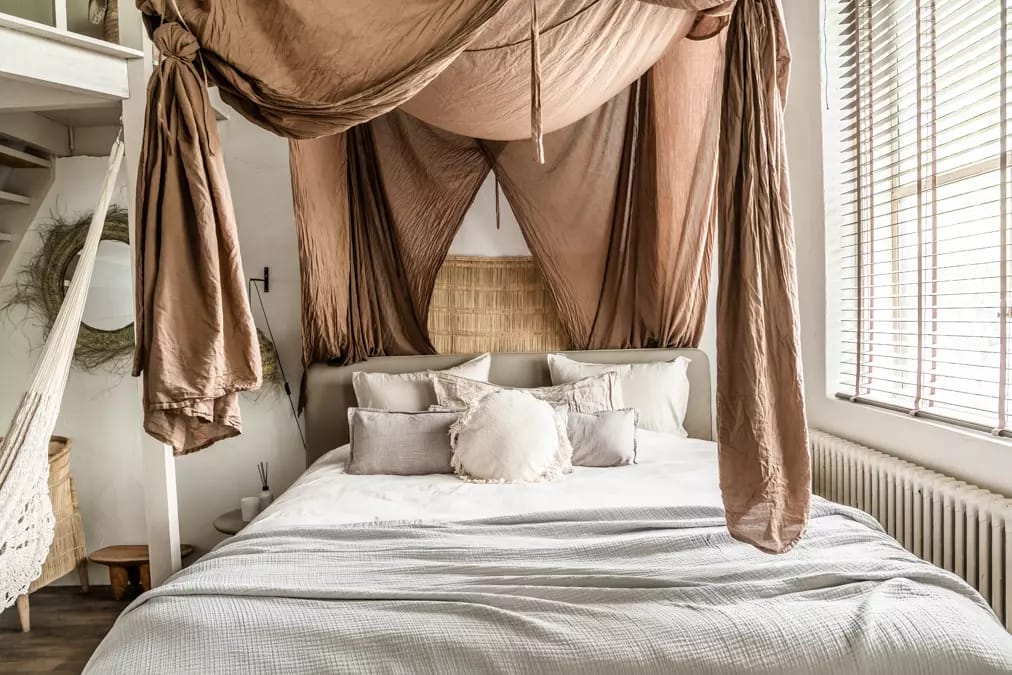 Bedroom story van Sanne